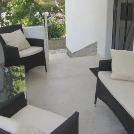 Casa Svjetlana * 오레비츠